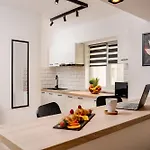 Old Town - Calea Victoriei - Center - Jueto By Mrg Apartman Bukarest