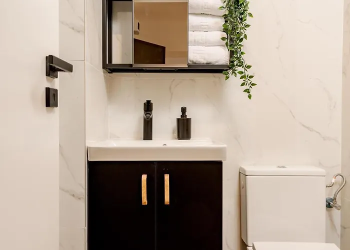 Апартаменти Old Town - Calea Victoriei - Center - Jueto By Mrg *